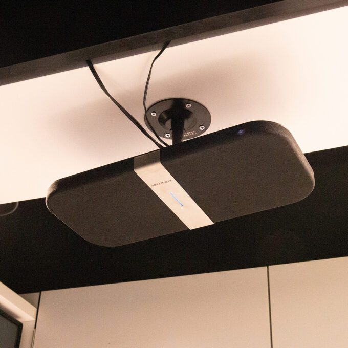 Active Store : デジタルフィッティングルーム